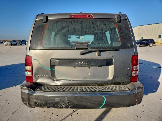 Jeep Liberty Sport Image 5