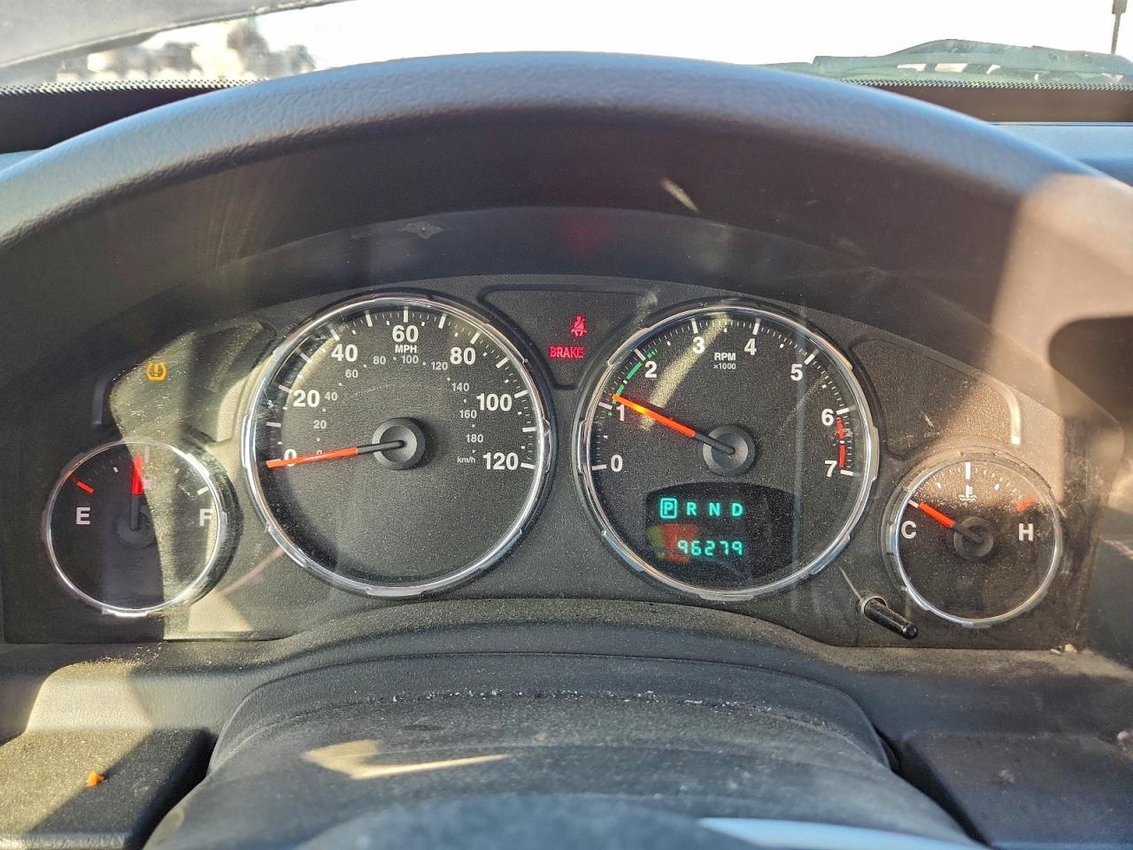 Jeep Liberty Sport Image 7