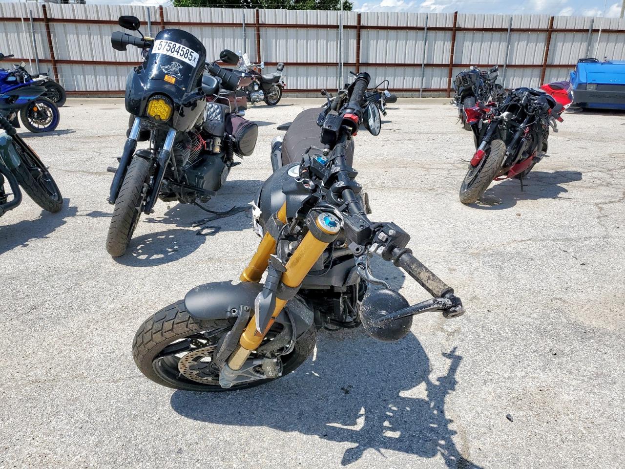 Ducati Scrambler 1100 Sport Pro Image 2