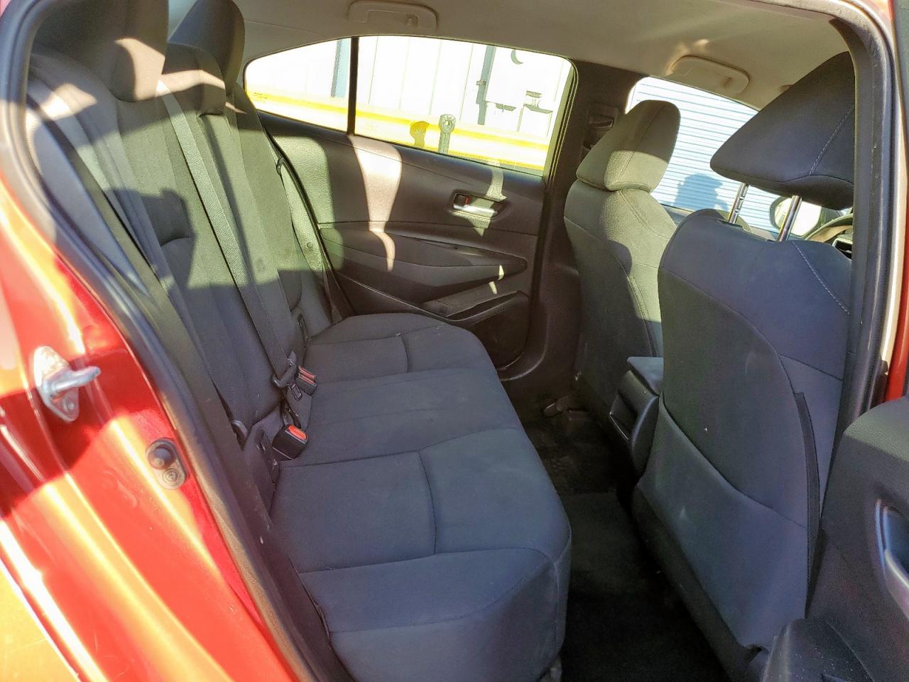 Toyota Corolla Le Image 6