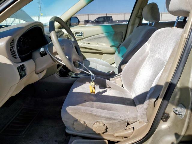 Nissan Sentra Base Image 11