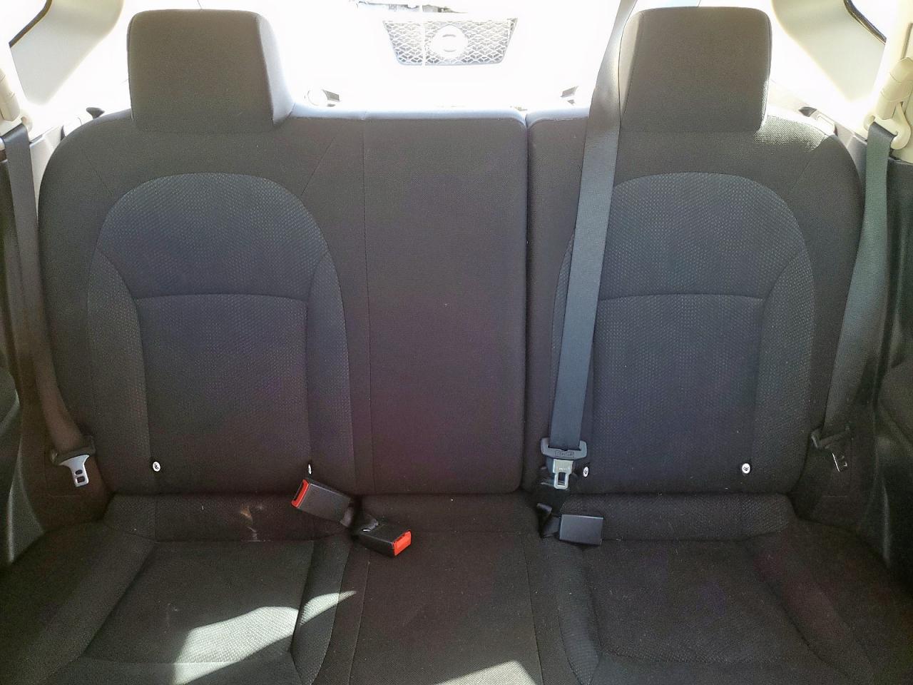 Nissan Rogue S Image 7