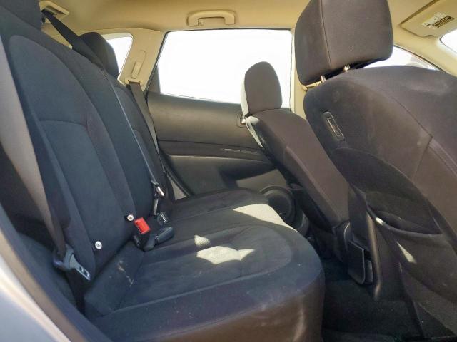 Nissan Rogue S Image 8