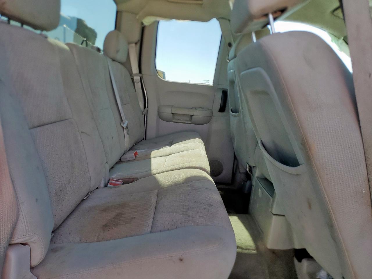 Chevrolet Silverado C1500 Lt Image 8