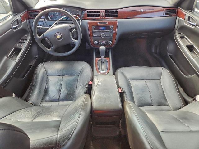 Chevrolet Impala 1lt Image 12