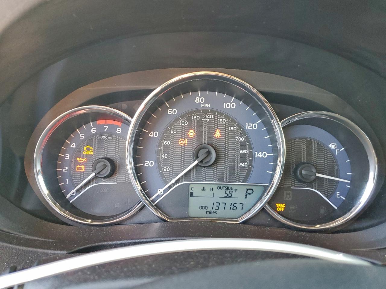 Toyota Corolla L Image 11