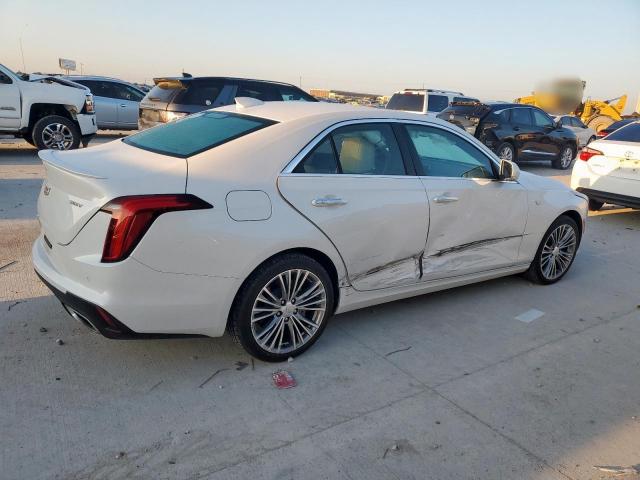 Cadillac CT4 Premium Luxury Image 8