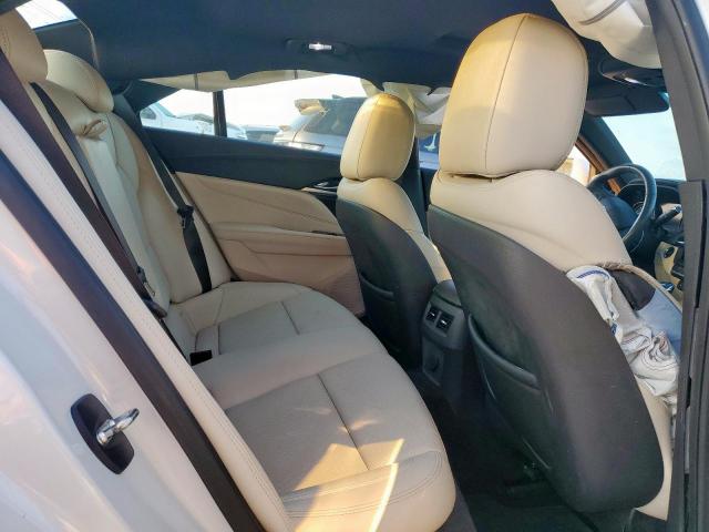 Cadillac CT4 Premium Luxury Image 2