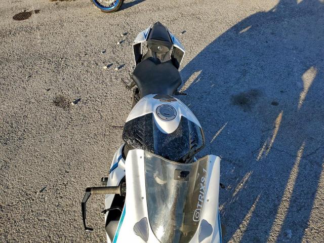 Yamaha Yzf600 C Image 9