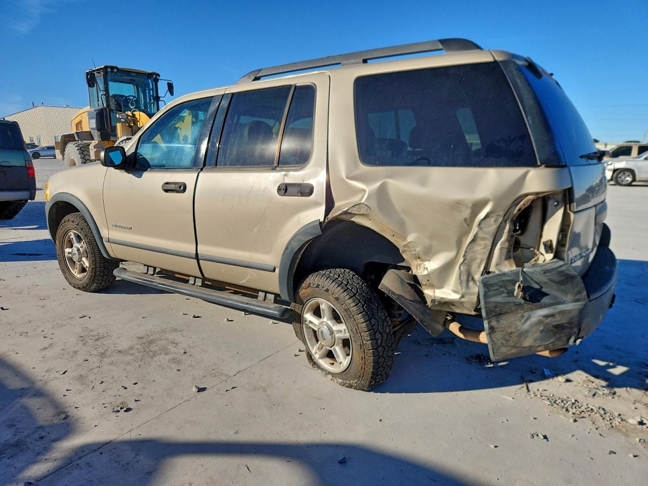 Ford Explorer Xls Image 3