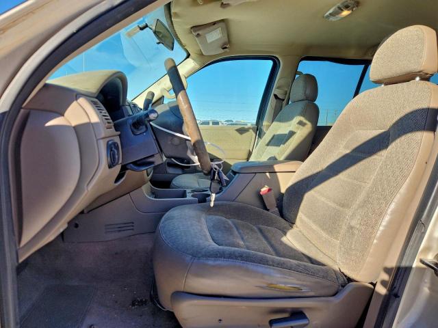 Ford Explorer Xls Image 7