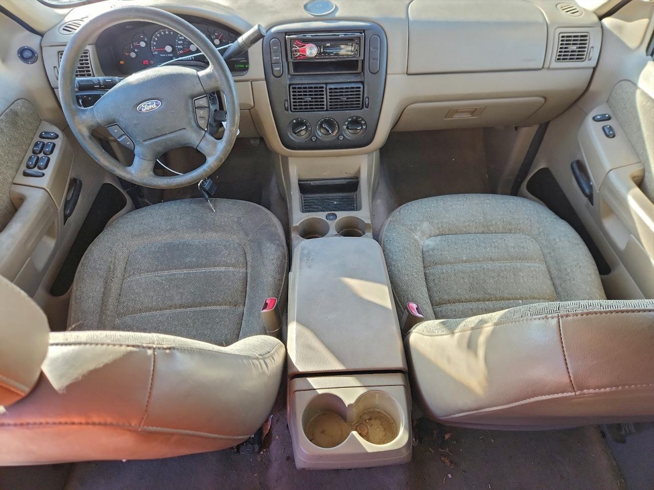 Ford Explorer Xls Image 8