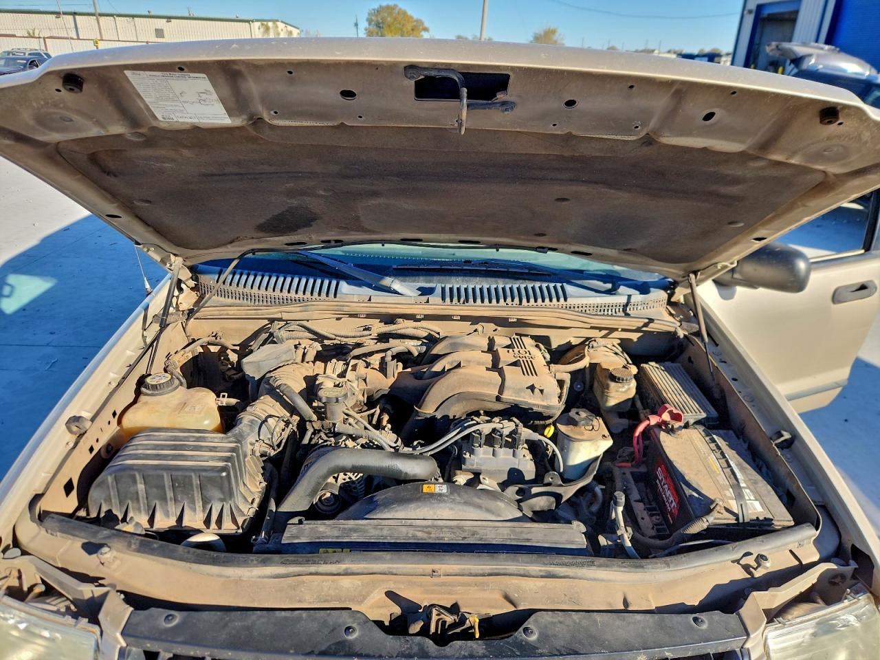 Ford Explorer Xls Image 11