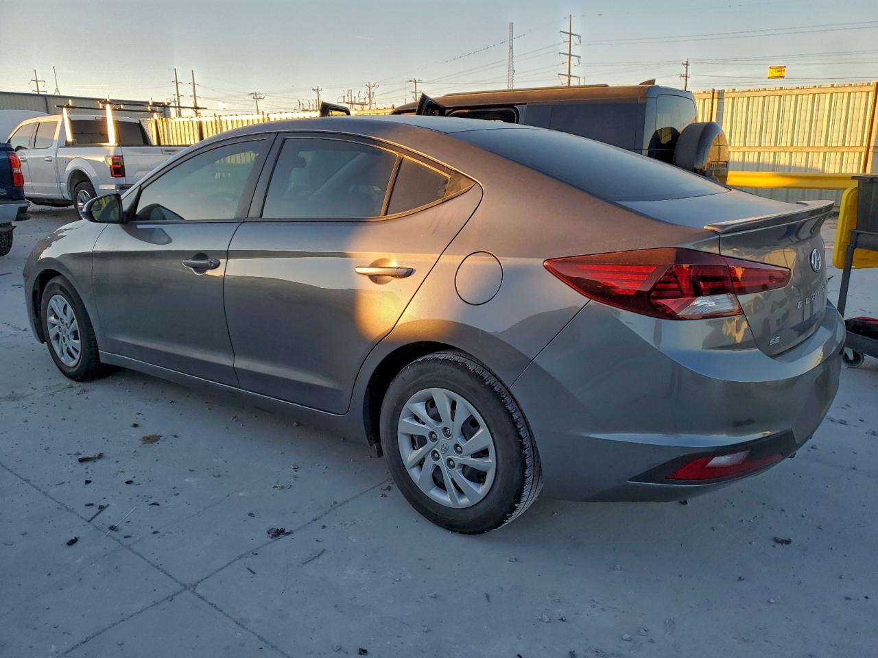 Hyundai ELANTRA Se Image 12