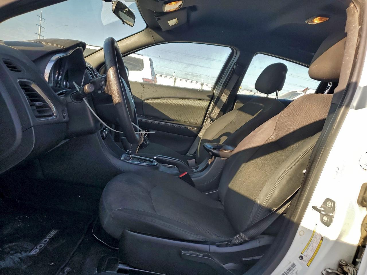 Dodge Avenger Se Image 11