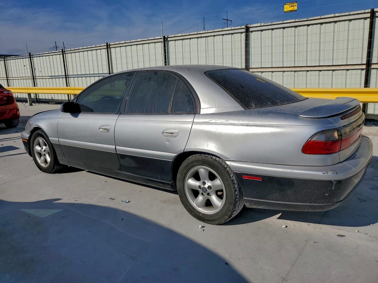 Cadillac Catera Image 4