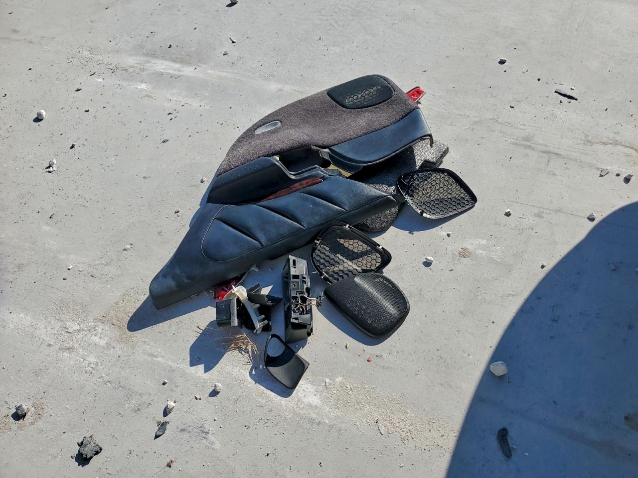 Cadillac Catera Image 8