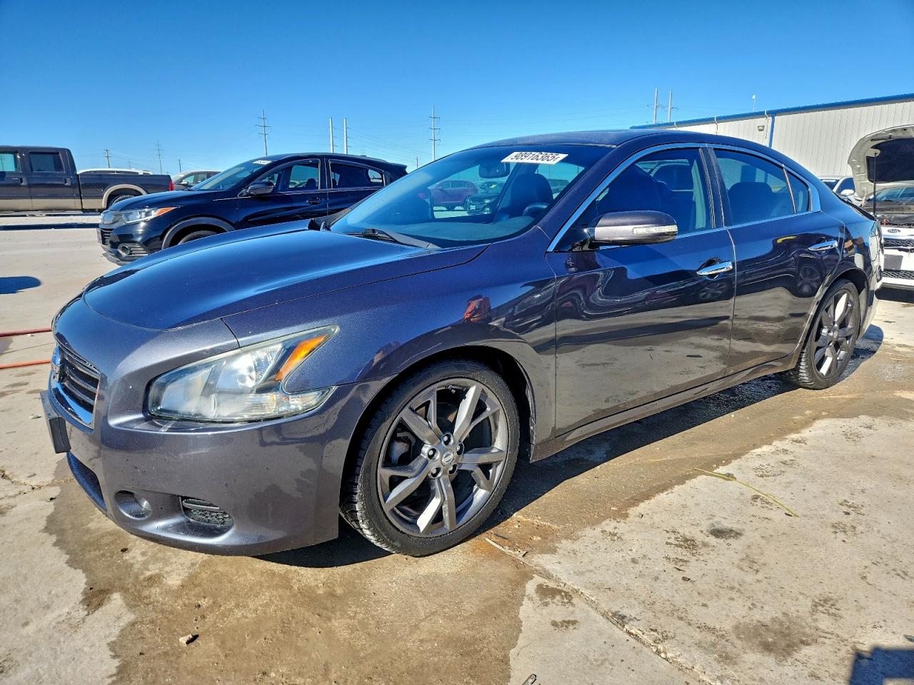 Nissan Maxima S Image 1