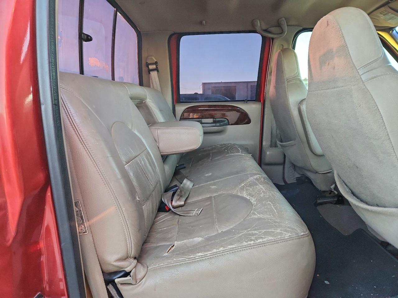 Ford F-250 Super Duty Image 7