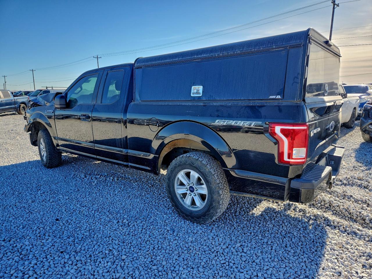 Ford F-150 Super Cab Image 4