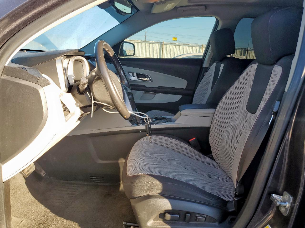 Chevrolet Equinox Lt Image 6