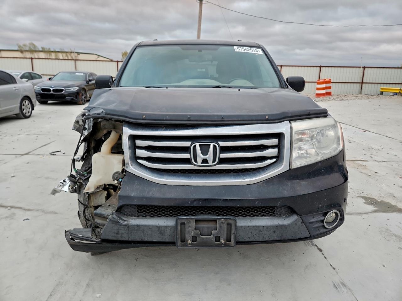 Honda Pilot Touring Image 9