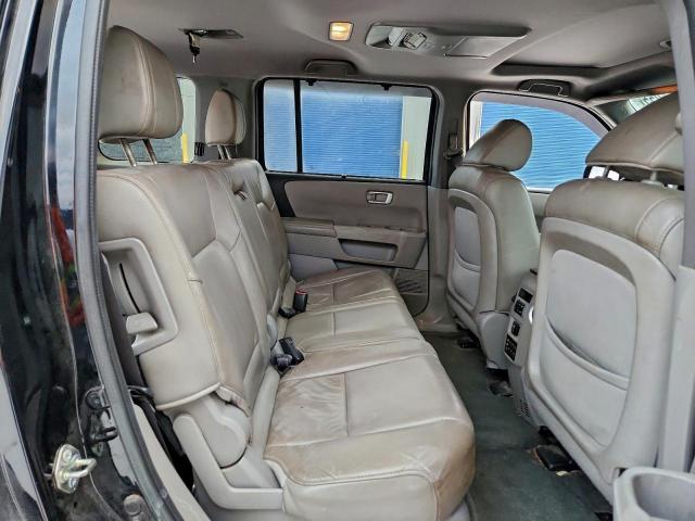 Honda Pilot Touring Image 13