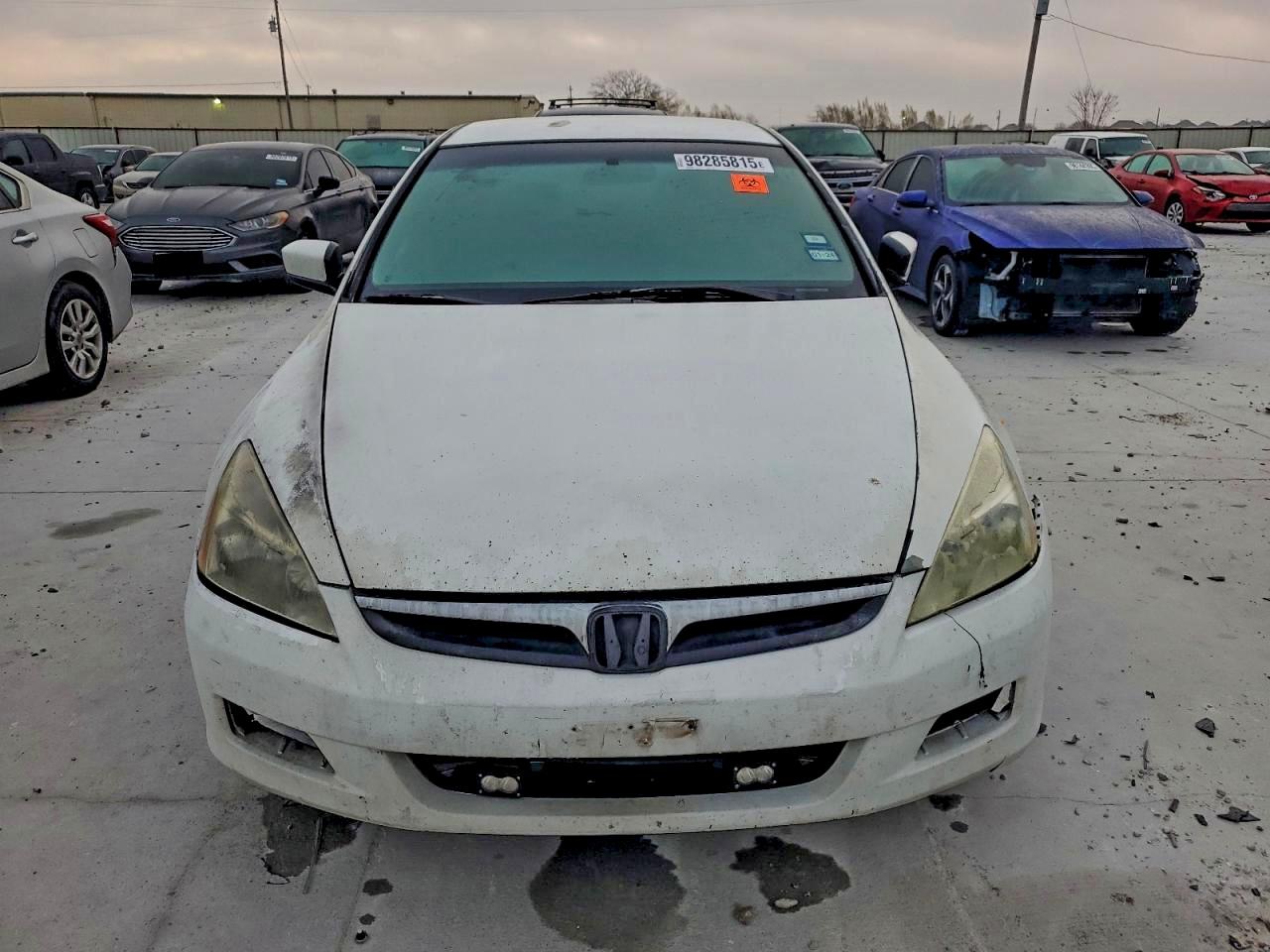 Honda Accord Lx Image 8