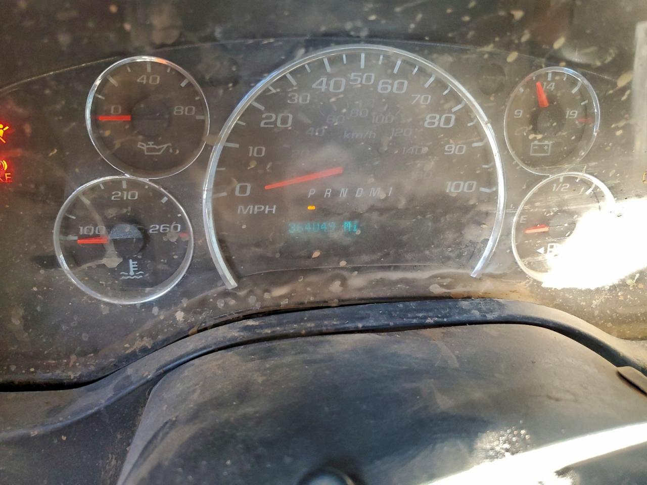 Chevrolet Express Image 7