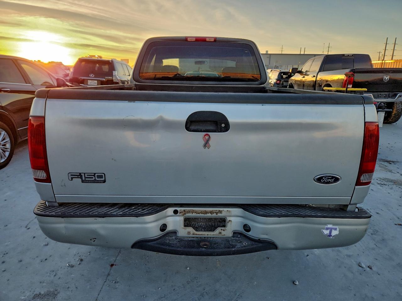 Ford F-150 Classic Image 10