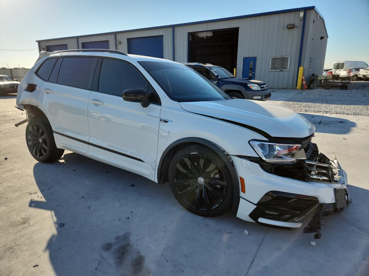 Volkswagen Tiguan Se Image 4