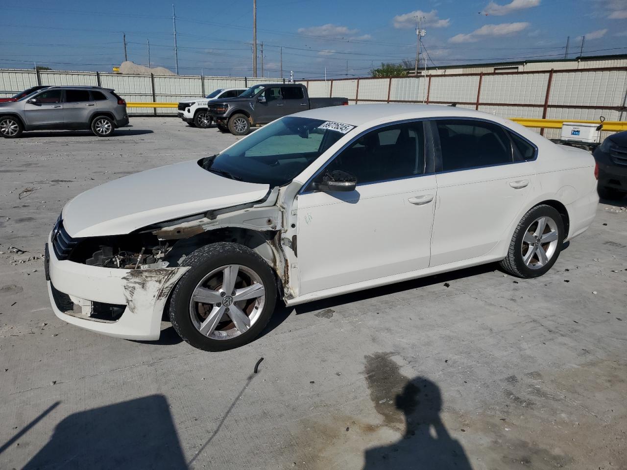 Volkswagen Passat Se Image 1