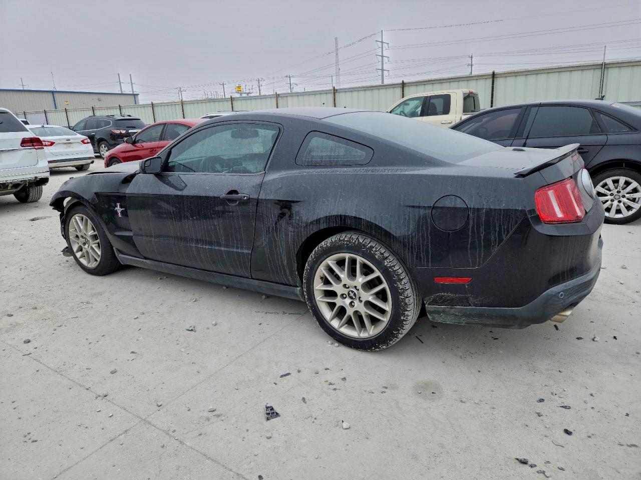 Ford Mustang Image 11