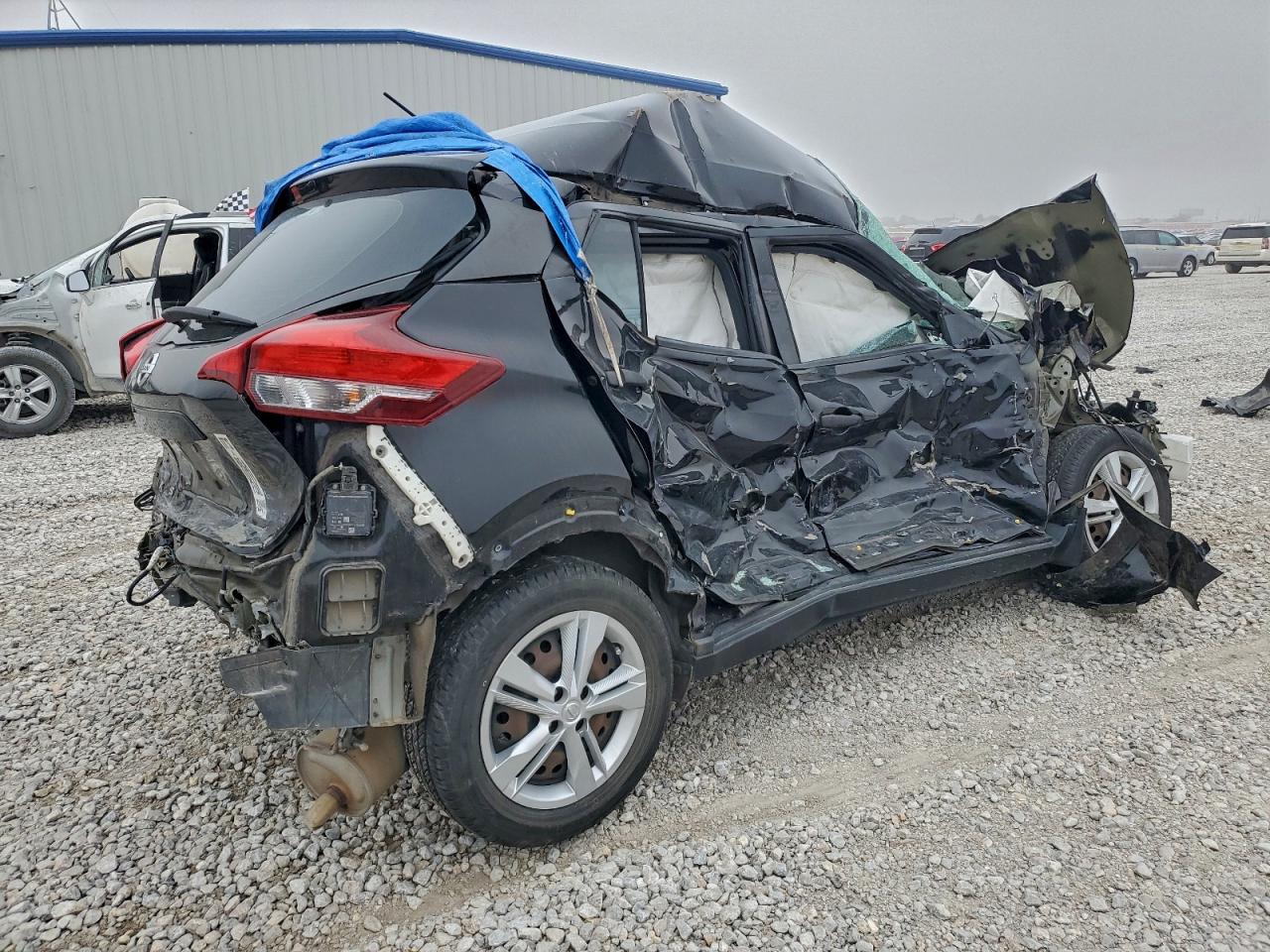 Nissan Kicks S Image 7