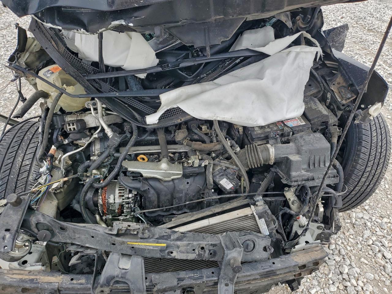 Nissan Kicks S Image 12