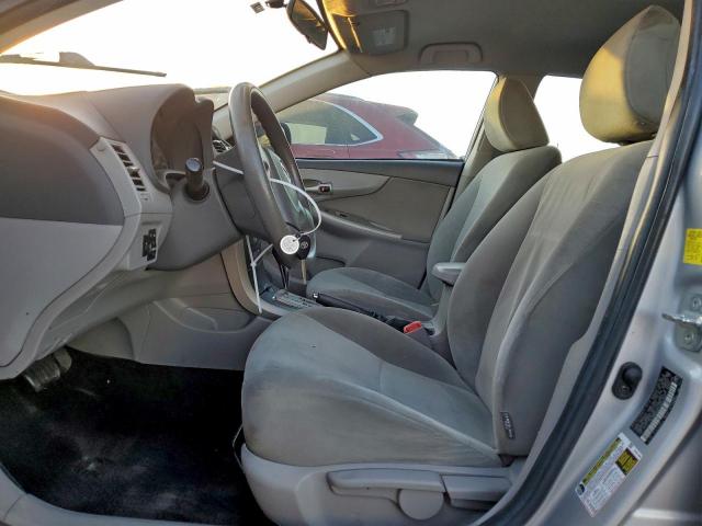 Toyota Corolla Base Image 3