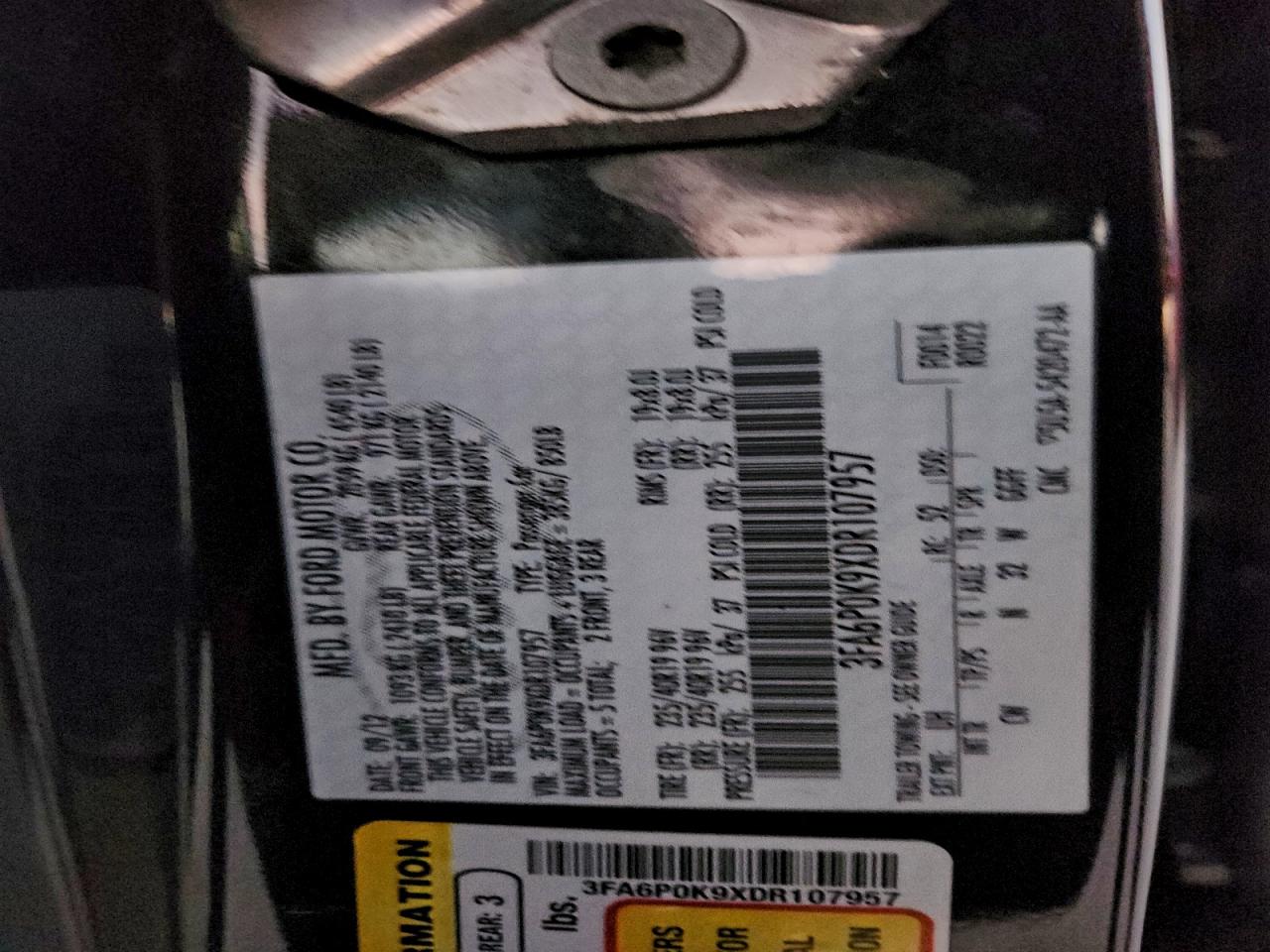 Ford Fusion Titanium Image 12