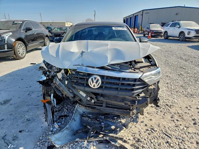 Volkswagen Jetta S Image 4