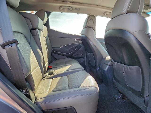 Hyundai SANTA FE Image 3