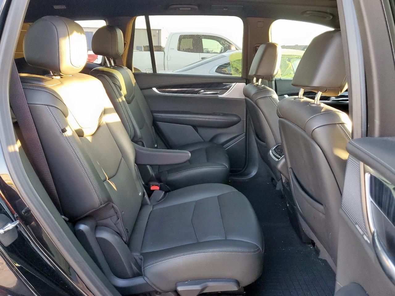 Cadillac XT6 Premium Luxury Image 9