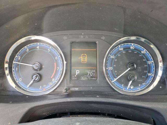 Toyota Corolla L Image 12