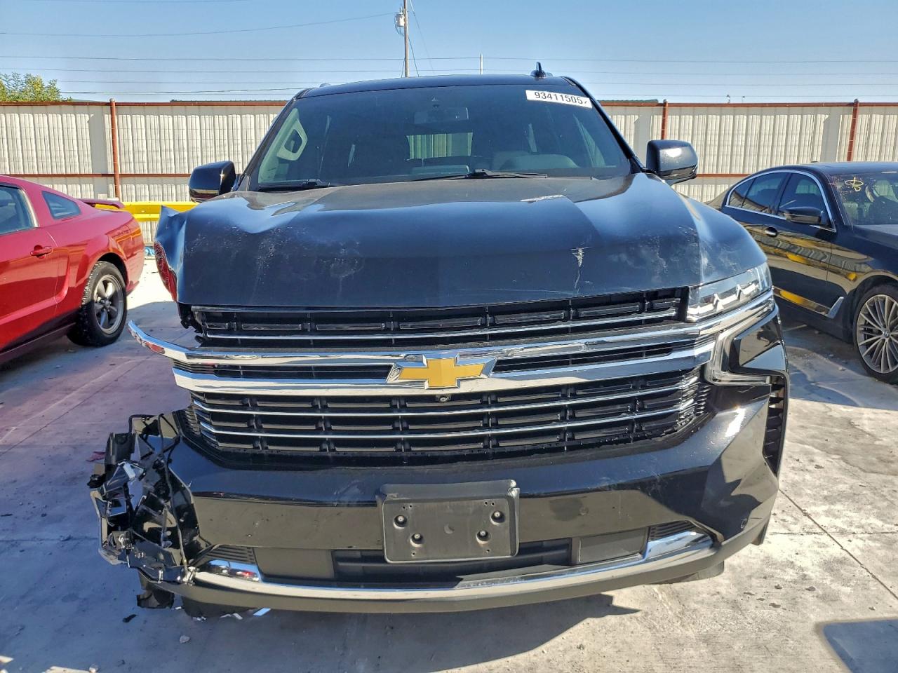 Chevrolet Suburban C1500 Lt Image 10