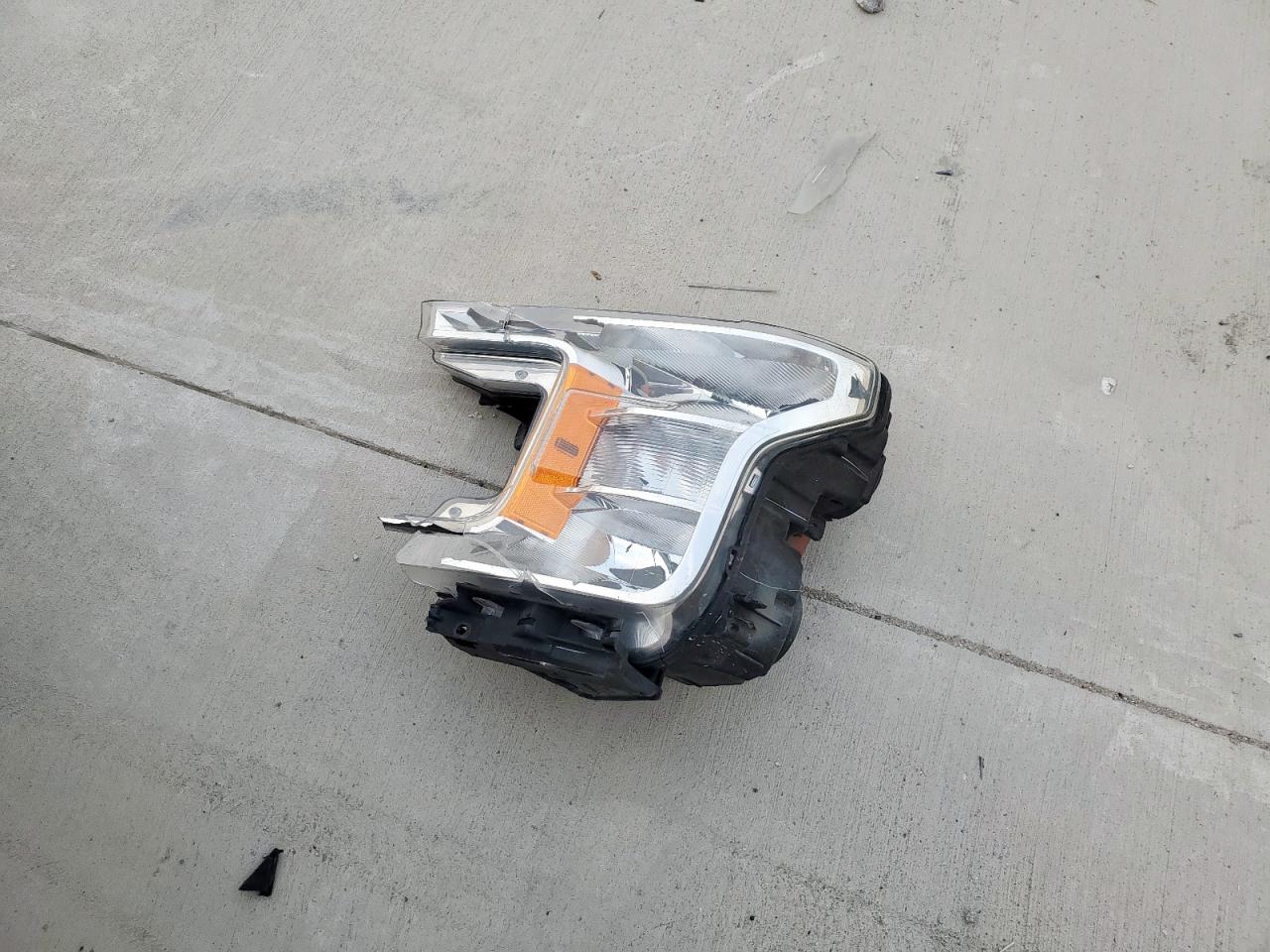 Ford F-150 Supercrew Image 13