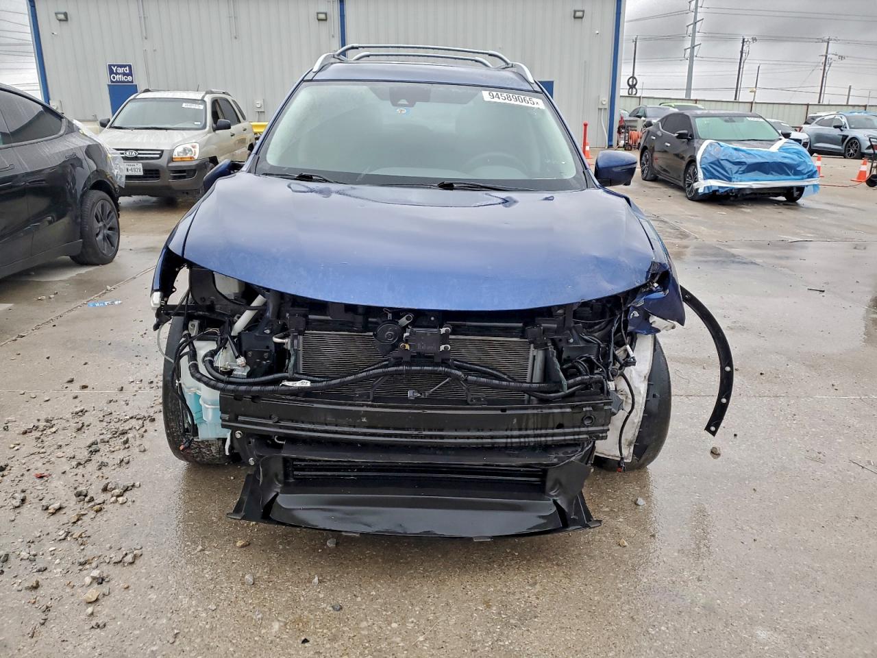 Nissan Rogue S Image 6