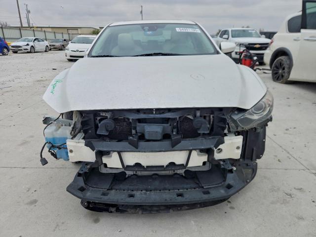 Mazda 6 Grand Touring Image 5