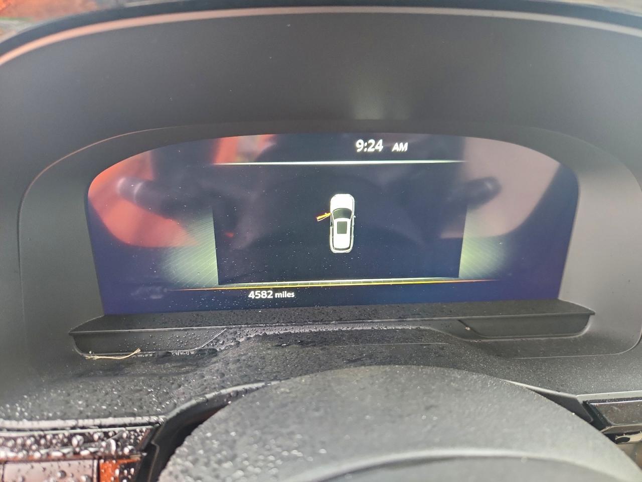 INFINITI Qx Luxe Image 3