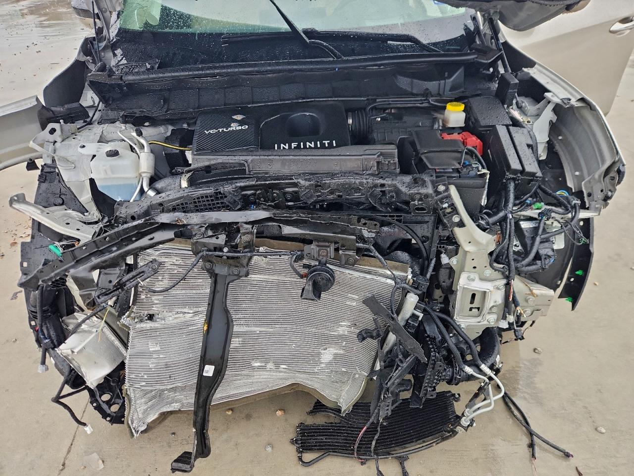 INFINITI Qx Luxe Image 13