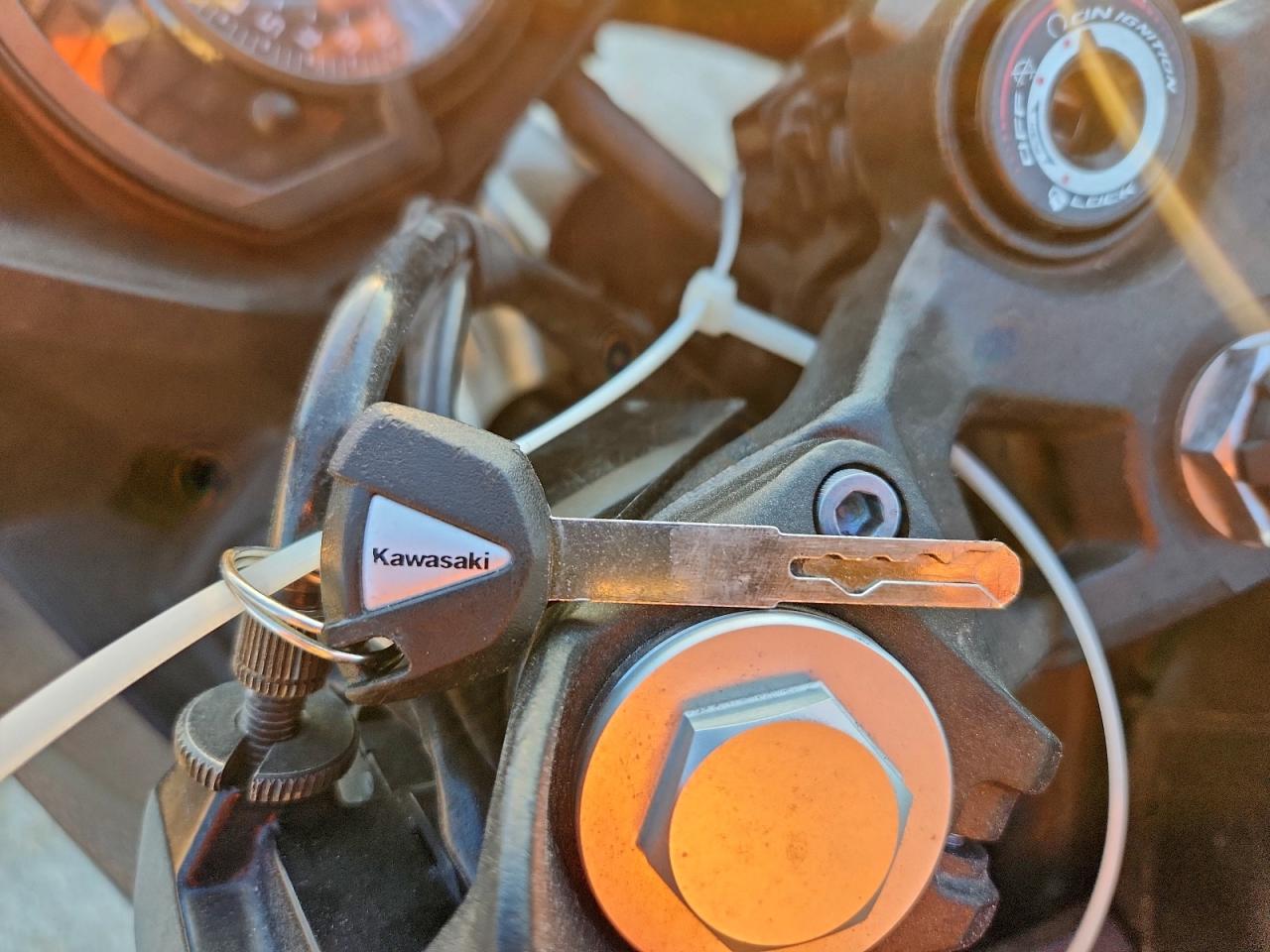 Kawasaki Ex400 Image 8