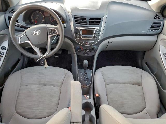 Hyundai ACCENT Se Image 8