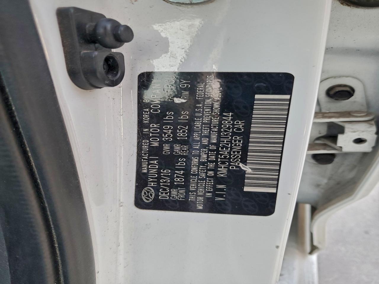 Hyundai ACCENT Se Image 10